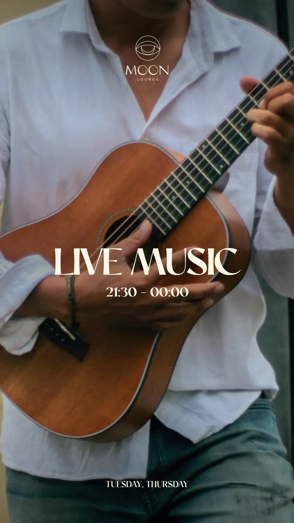 MOON LOUNGE poster: live music on Tuesdays and Thursdays21:30–00:00